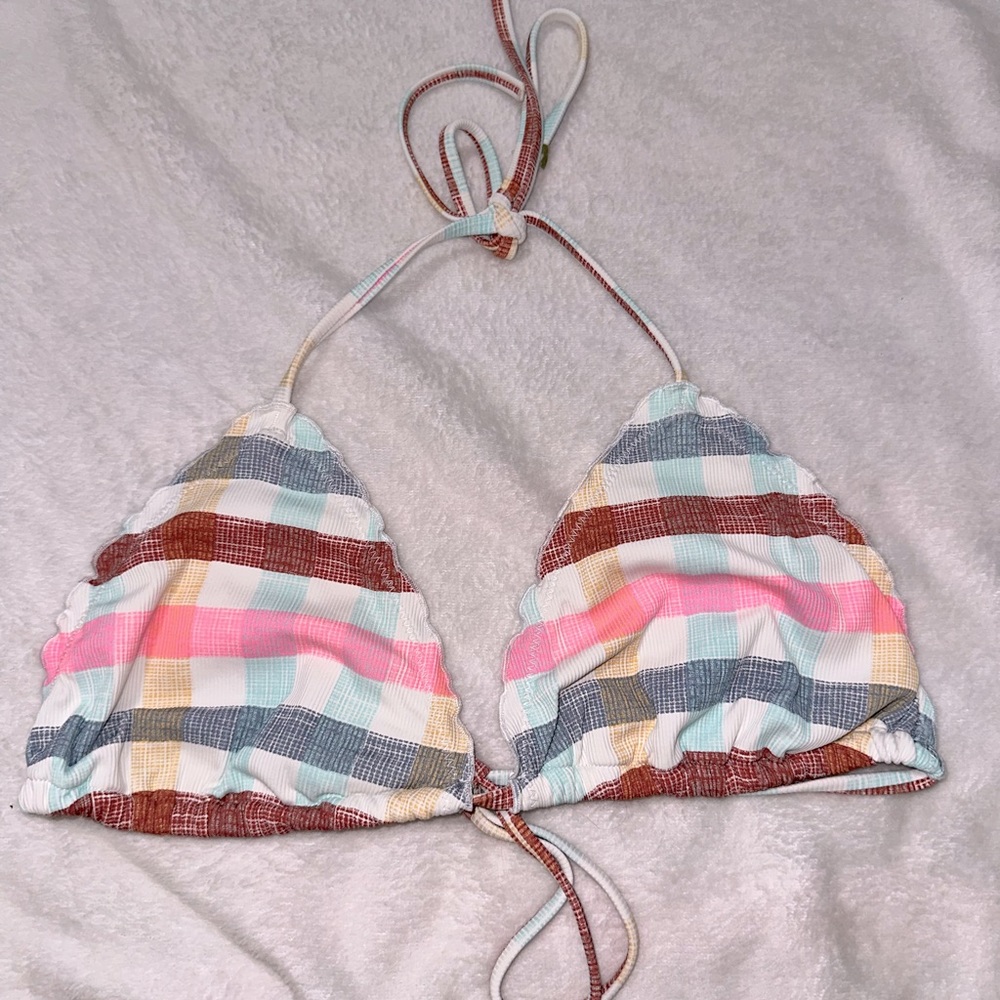 Colorful lettuce trim bikini top